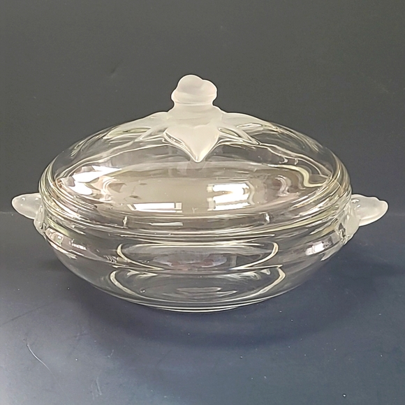 Vintage Mikasa covered dish - Picture 1 of 5
